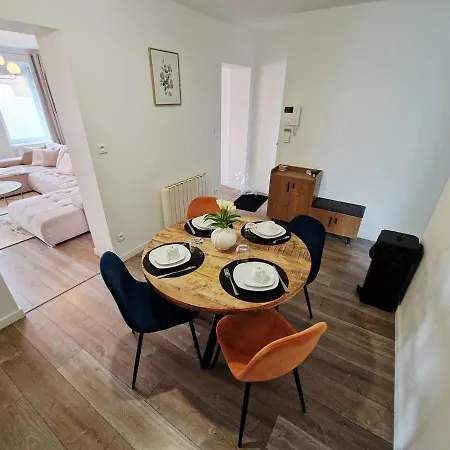 Beautiful High-end Duplex 2 Bedrooms Appartamento