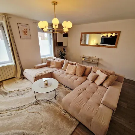 Beautiful High-end Duplex 2 Bedrooms Appartamento