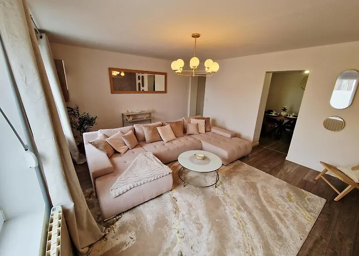 Beautiful High-end Duplex 2 Bedrooms